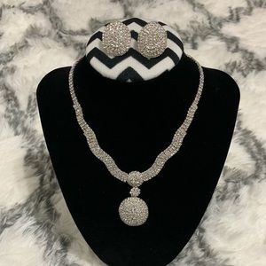 Necklace with earrings